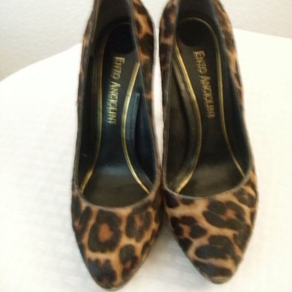 Enzo Angiolini Shoes - Enzo Angeolini Leopard Brushed Pony Animal Print Golds and Blacks Size 7